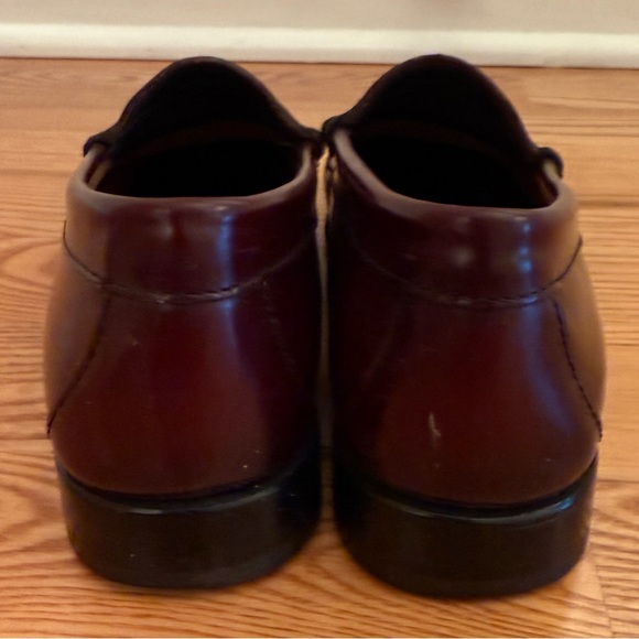 G.H. Bass Weejun Whitney 7.5 Women Cognac Loafers - Picture 4 of 5